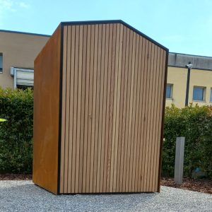 Casetta da giardino in corten e larice